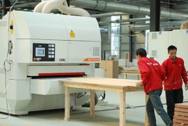 技術(shù)服務(wù) 大自然木門引領(lǐng)市場的制勝法寶